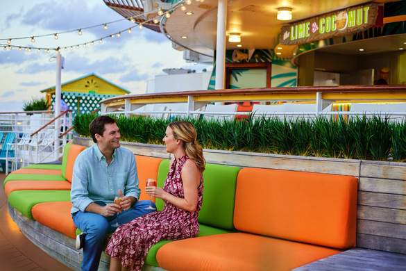 Royal Caribbean International, Freedom of the Seas, Lime & Coconut 1, NMorley.jpg